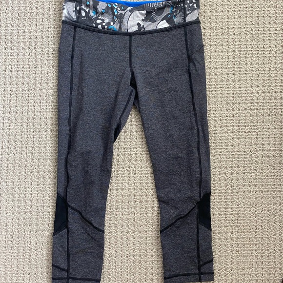 lululemon athletica Pants - Lululemon Crop leggings